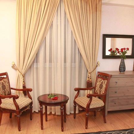 Solmile Family Guest House Addis Ababa Exterior foto